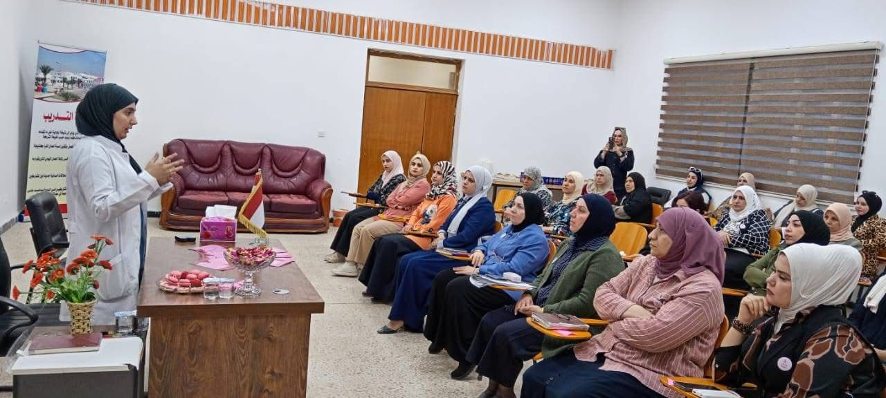 نظمت شركة الفارس العامه ندوة توعوية لمنتسبي الشركة صباح اليوم الثلاثاء 2025/11/4.تحت عنوان ( الكشف المبكر عن سرطان الثدي).   للمحاضر الدكتورة (هدى عبد) من دائرة صحة بغداد/مستوصف النصر والسلام.